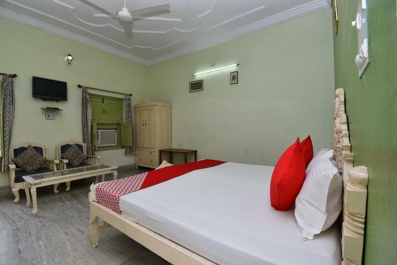 Hotel Oyo 42998 Holiday